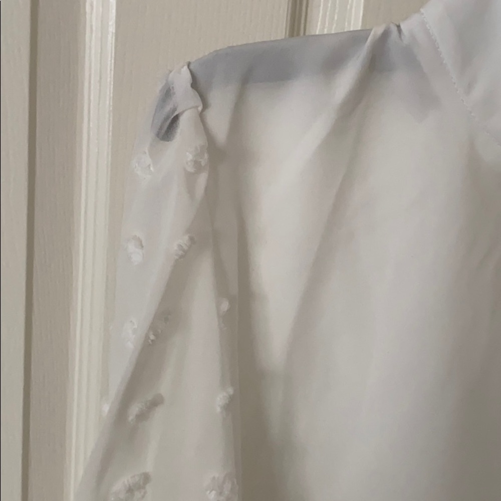Statement sleeve top! - Picture 5 of 7
